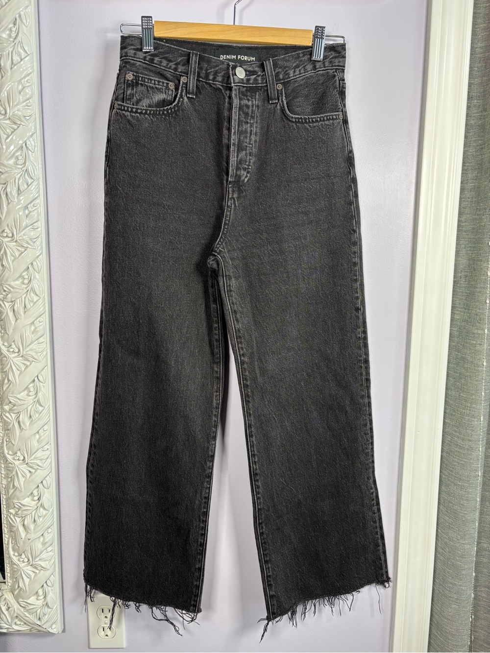 Denim Forum Aritzia Black The Farrah Hise Rise Edgy Raw-Hem Wide Jeans Size 26